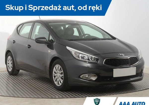 Kia Ceed cena 40000 przebieg: 133527, rok produkcji 2015 z Błaszki małe 232